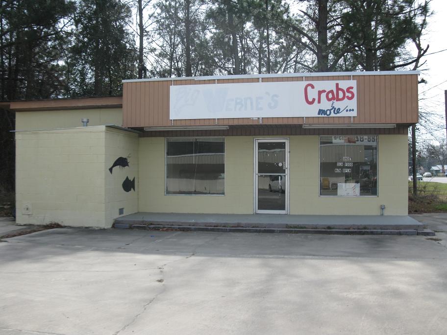 Moody Shopping Center<br>Location: Baxley, Georgia<br>$275 - $350